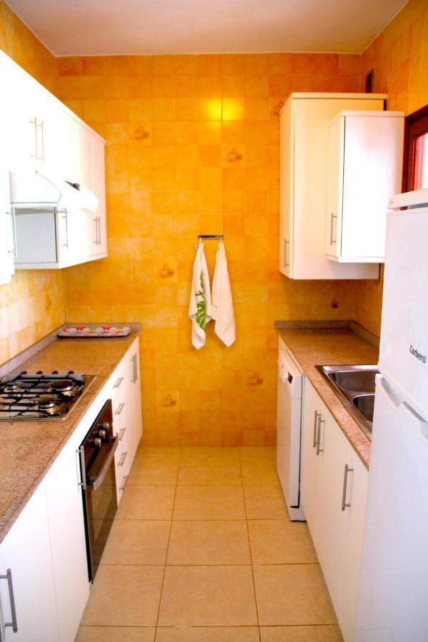 Villa Celia Son Bou Bagian luar foto